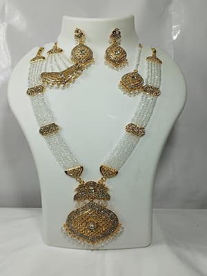 Crystal Rani Haar White Colour
