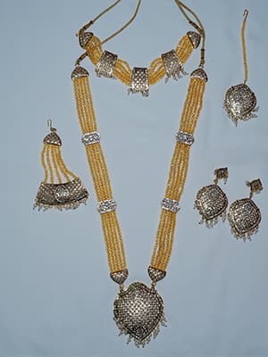 Crystal Rani Haar Yellow Colour