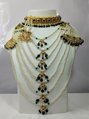 Small Satlada Seven Layer Moti Haar Green Colour